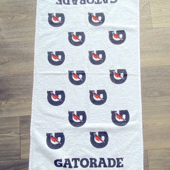 ๐ฅ๐ Gatorade G Towel 42"x22" !!!! - Picture 5 of 7